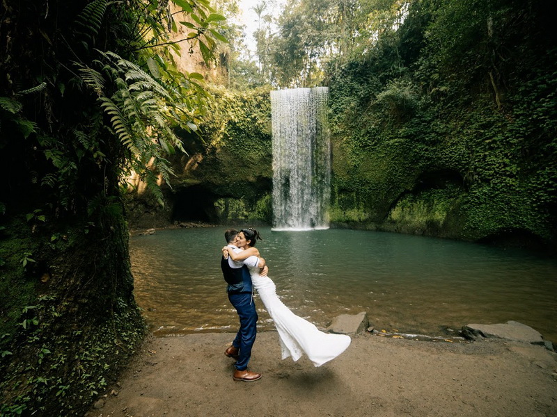 Ślub pod wodospadem